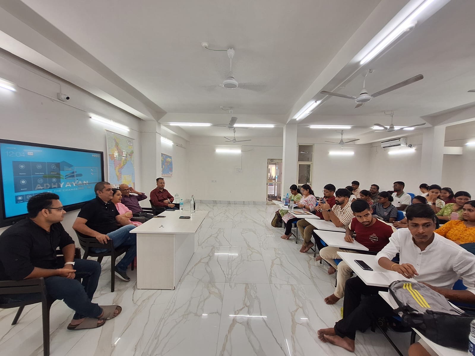 Best Faculty for Government Exam Preparation  | Adhyayan Academy